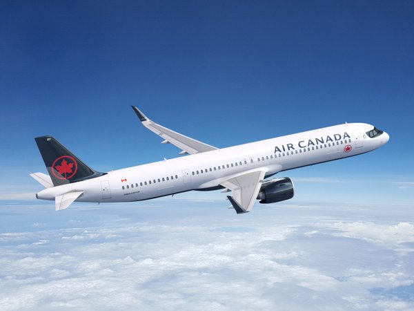 Air Canada plane for 'plan your visit'