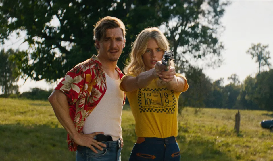 CAROLINA-CAROLINE-still-H-2025