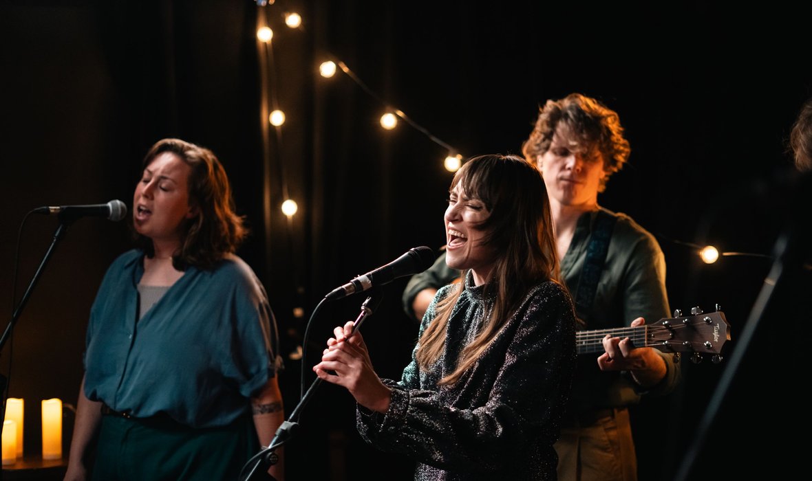 Hearse_Chasing_Promo_5