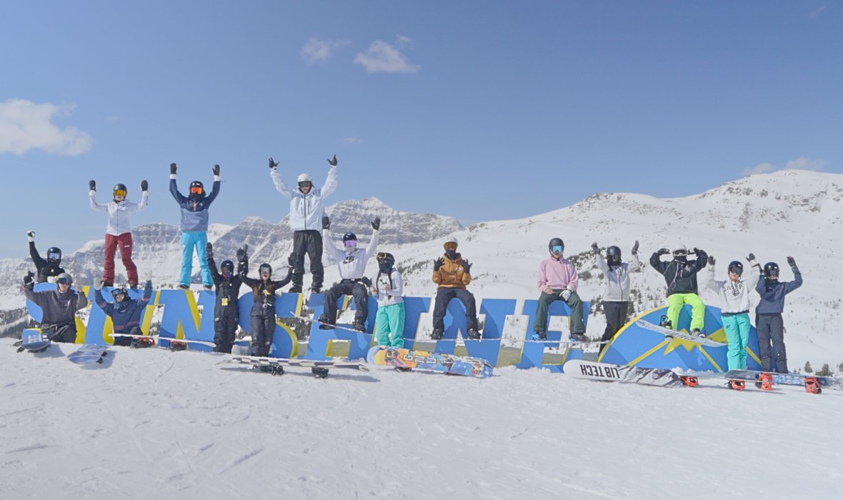 Liam_Friends_Group_Photo_A_3840_x_2160_px