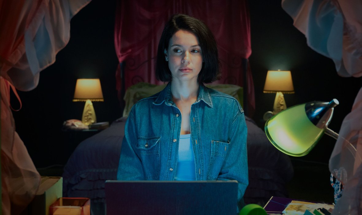 MW_ProductionStill_1