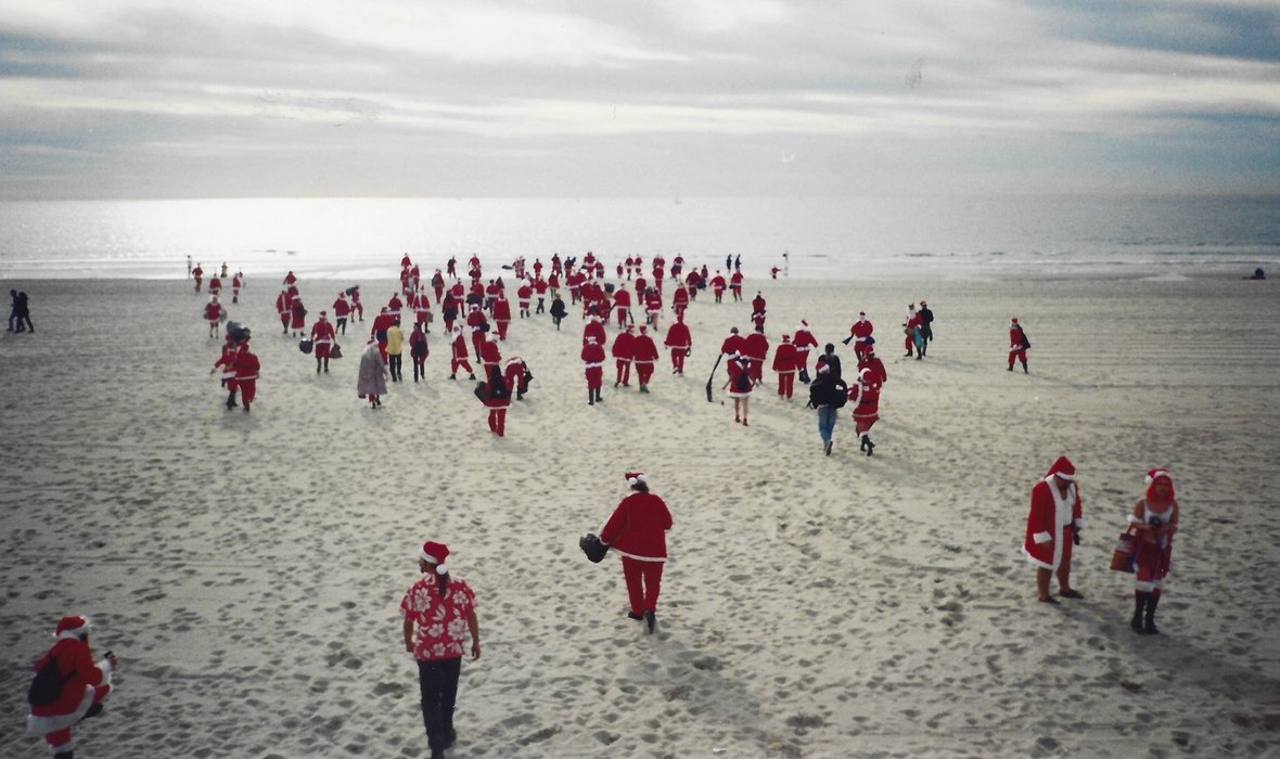 Santacon_Press_Still_001