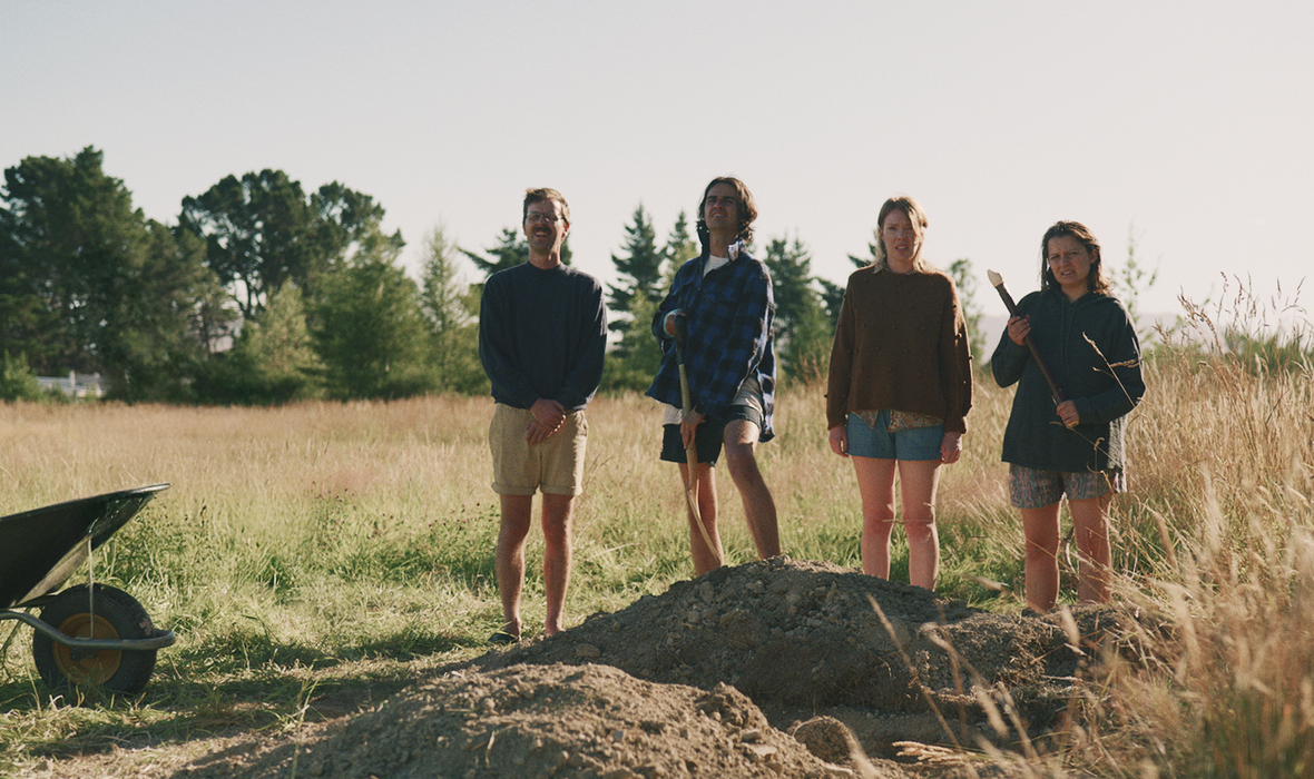 weed-eaters_HERO-STILL_250711